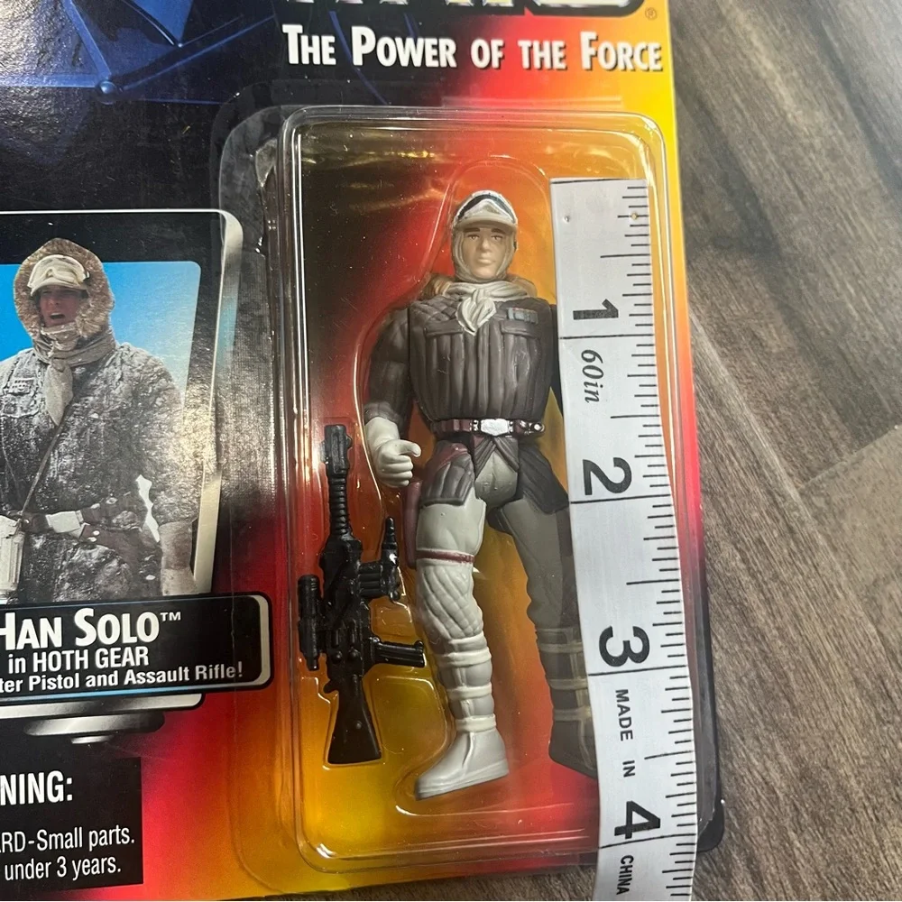 Star Wars POTF Han Solo In Hoth Gear Action Figure 1995 Kenner NEW